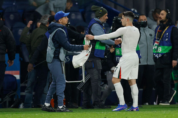 PSG-Chelsea (5-2): ¿Debería haberse sancionado a Pedro Neto por empujar