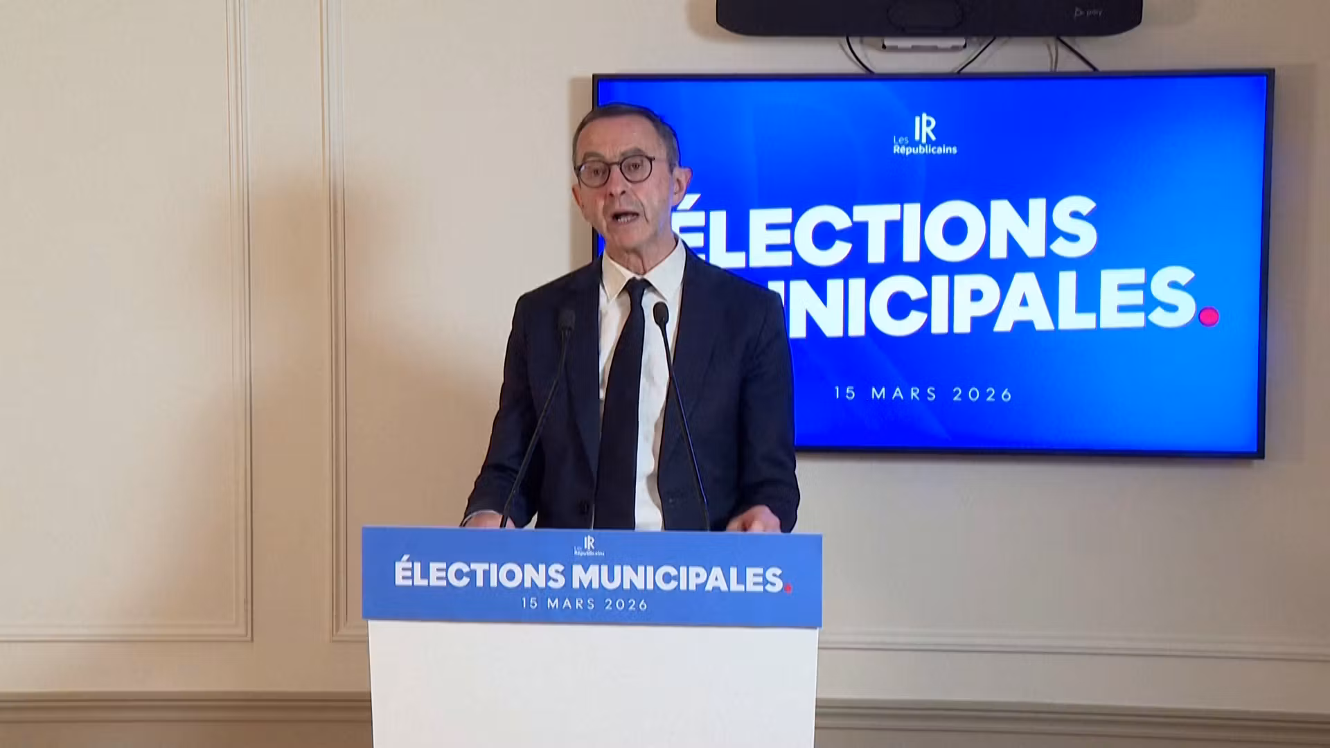 Para la segunda vuelta, Bruno Retailleau quiere sobre todo frenar