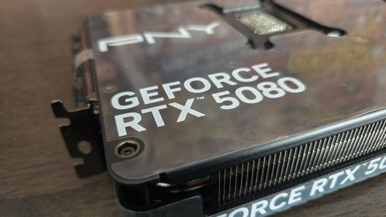 Prueba PNY GeForce RTX 5080 Slim OC: opiniones y medidas
