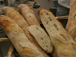 VIDEO. Panadera e intolerante al gluten: el desafío de Rosana