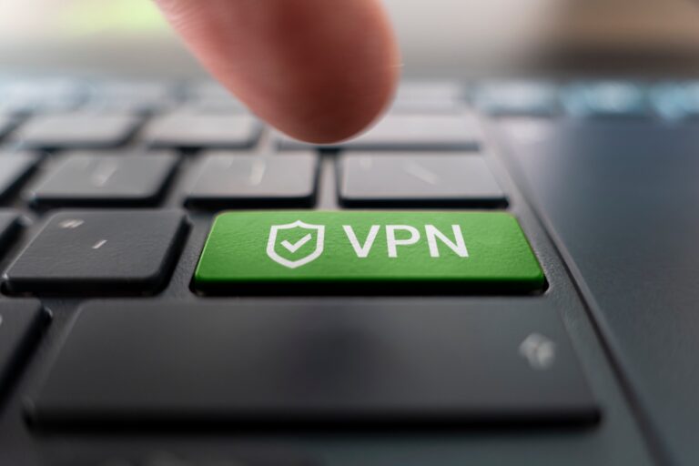 ¿Cómo gestionan realmente los VPN tus solicitudes DNS?