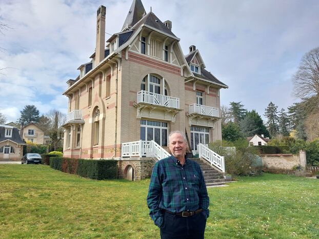 46 ventanas, 12 chimeneas, pontón privado: descubre las « Affolantes