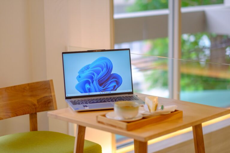 PeekDesktop se reproduce en Windows 11 con el clic del