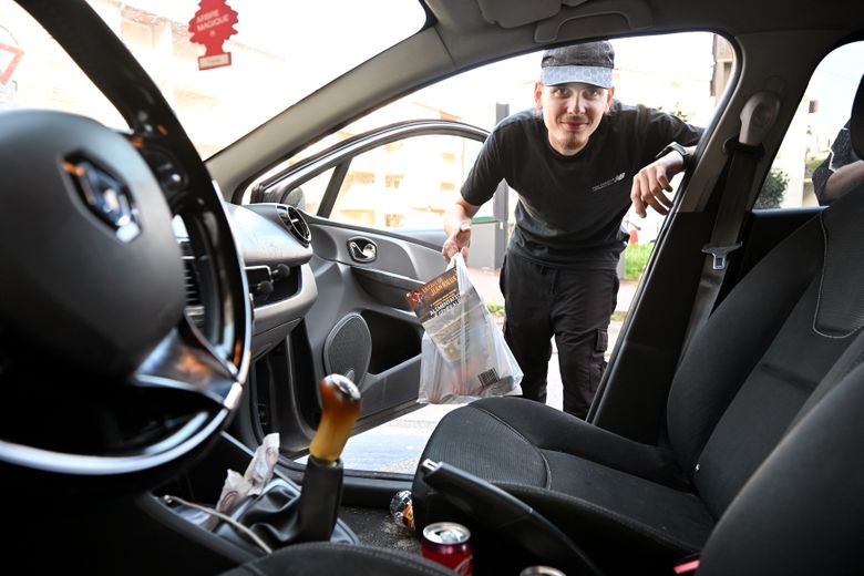 Las entregas se realizan actualmente en coche.