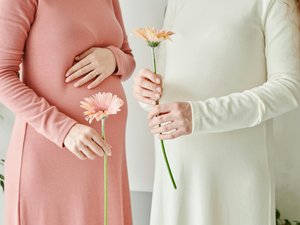 "Algo no encajaba": descubren, tras el nacimiento de sus hijos,