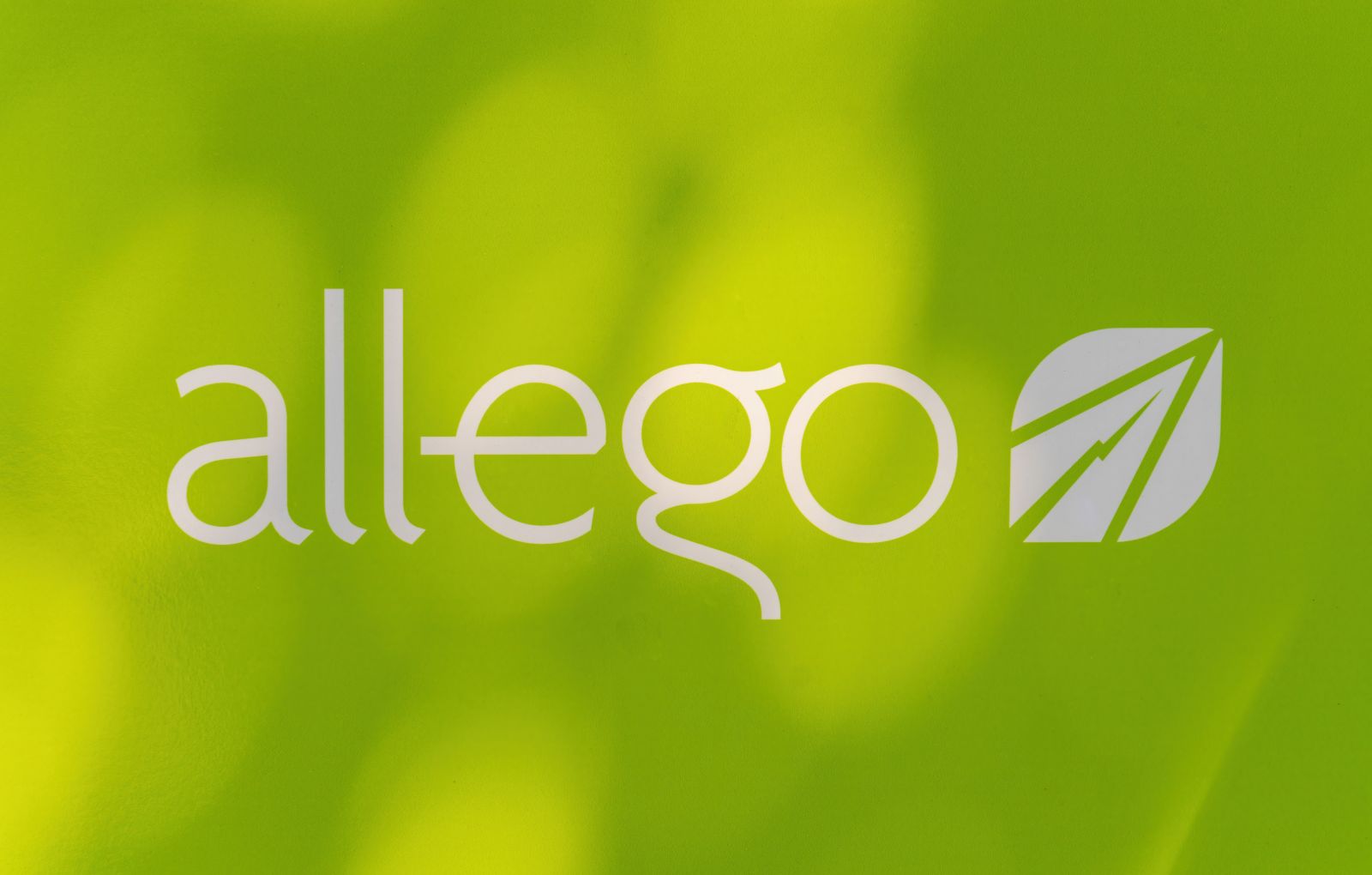 Allego desafía la competencia con una nueva app sin comisiones