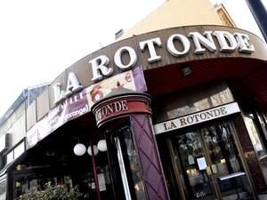 Carcassonne. Los comercios de esta calle en el corazón de