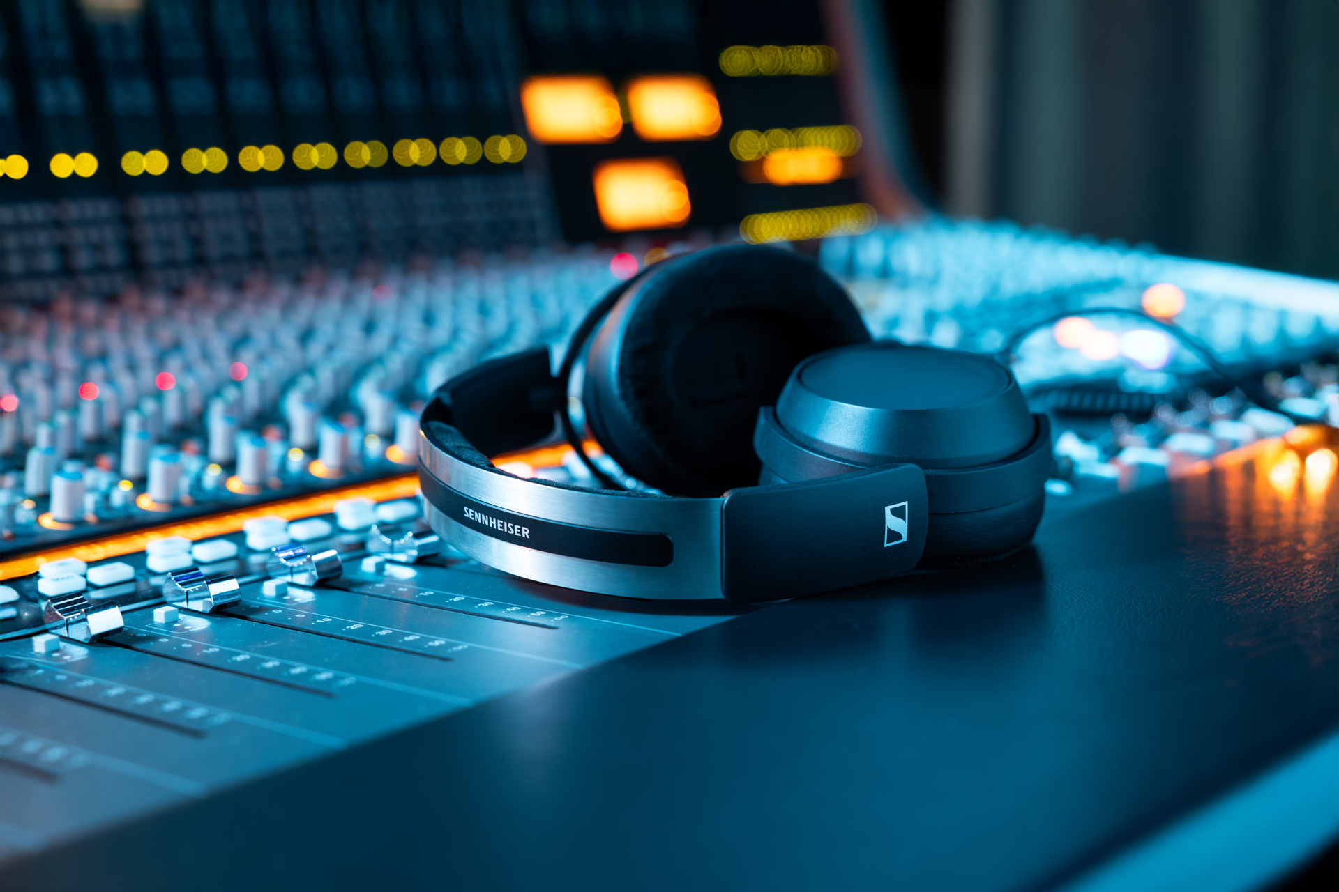Con el HD 480 Pro, Sennheiser finalmente apunta al talón