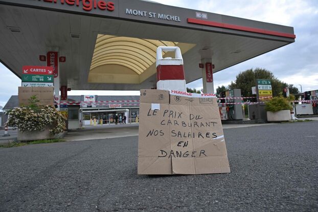« El precio del combustible nos ahoga »: los empleados de una