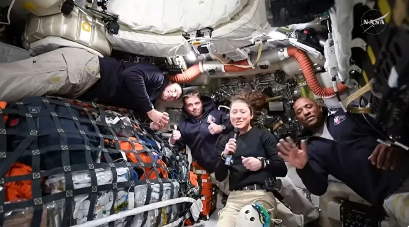 En camino a la Luna, los pequeños contratiempos muy terrenales