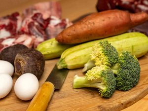 La dieta paleo: ¿regreso a las fuentes alimentarias o una