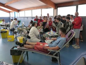 Lafrançaise. Una exitosa recolección de sangre en el colegio Antonin