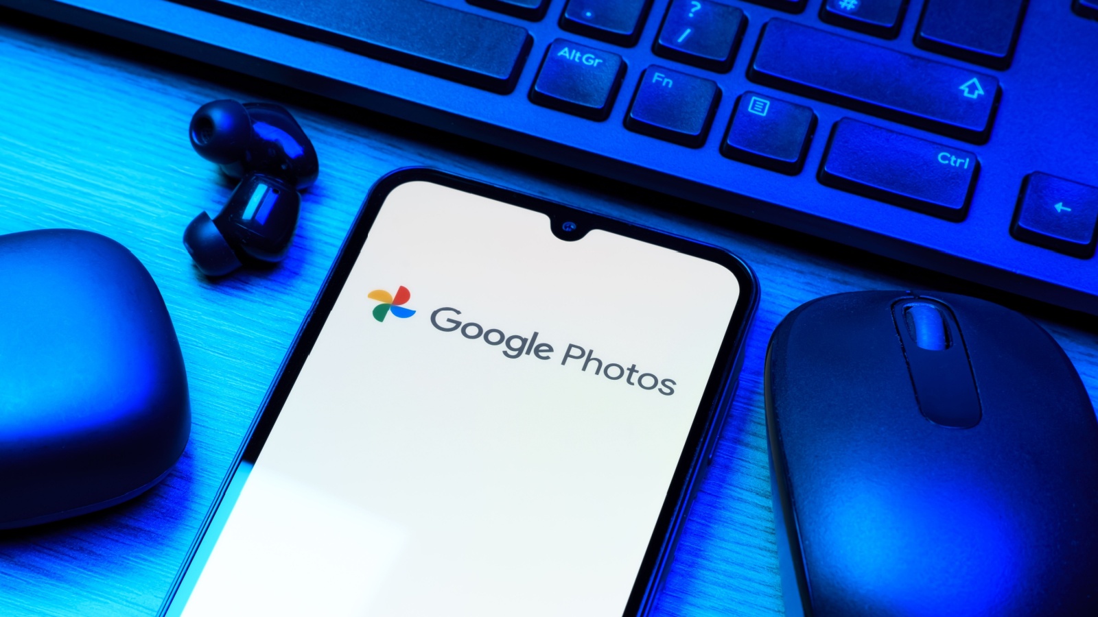 Lisser la peau, blanquear los dientes... Google Photos enriquece su