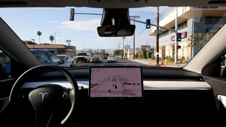Menos errores, más anticipación… Tesla lo revisa todo