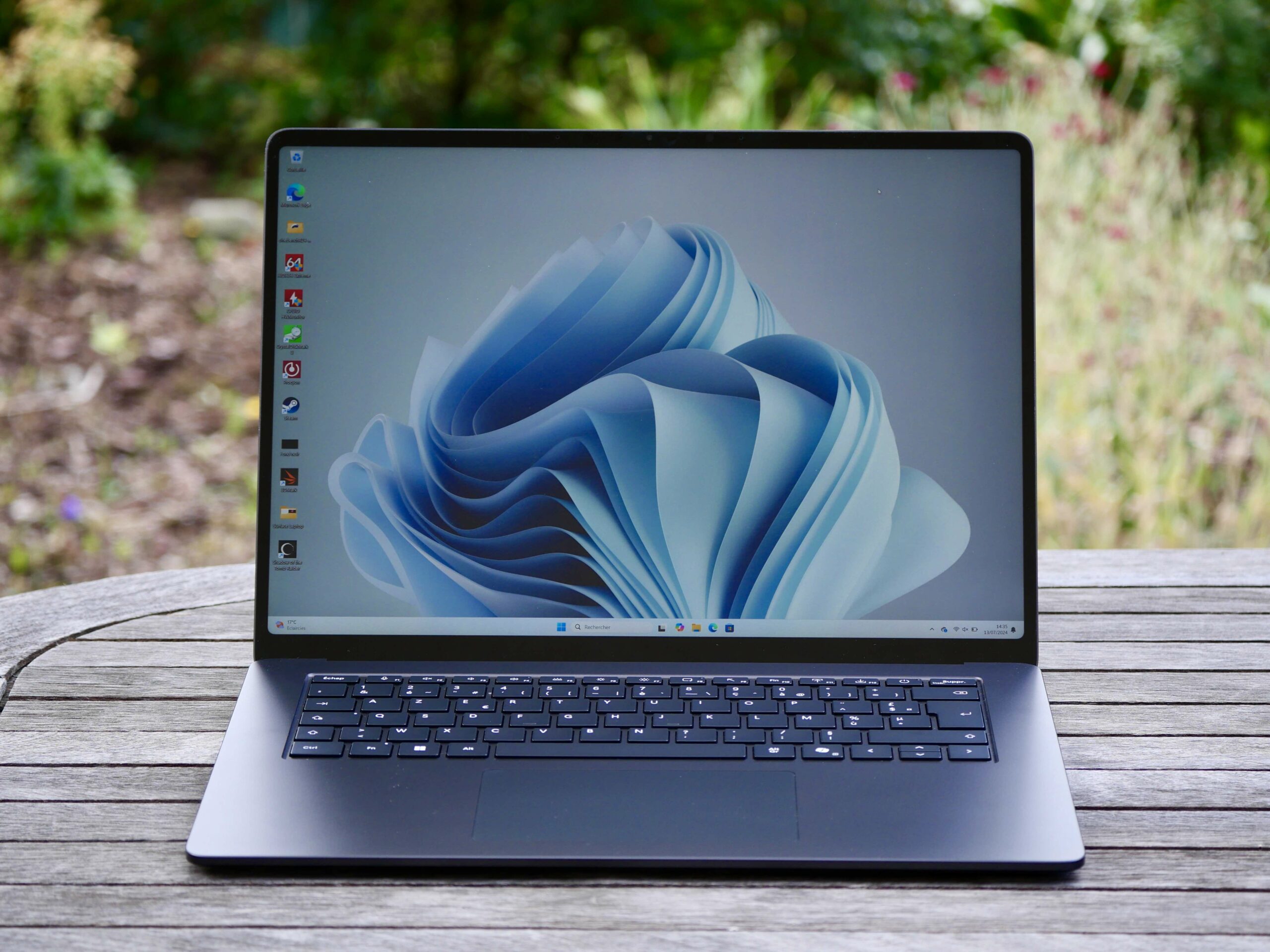 Microsoft lanzará sus nuevos Surface Laptop y Surface Pro en