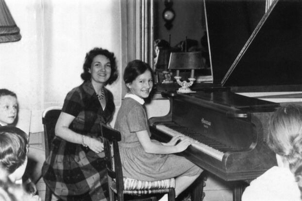 Nathalie Baye de niña