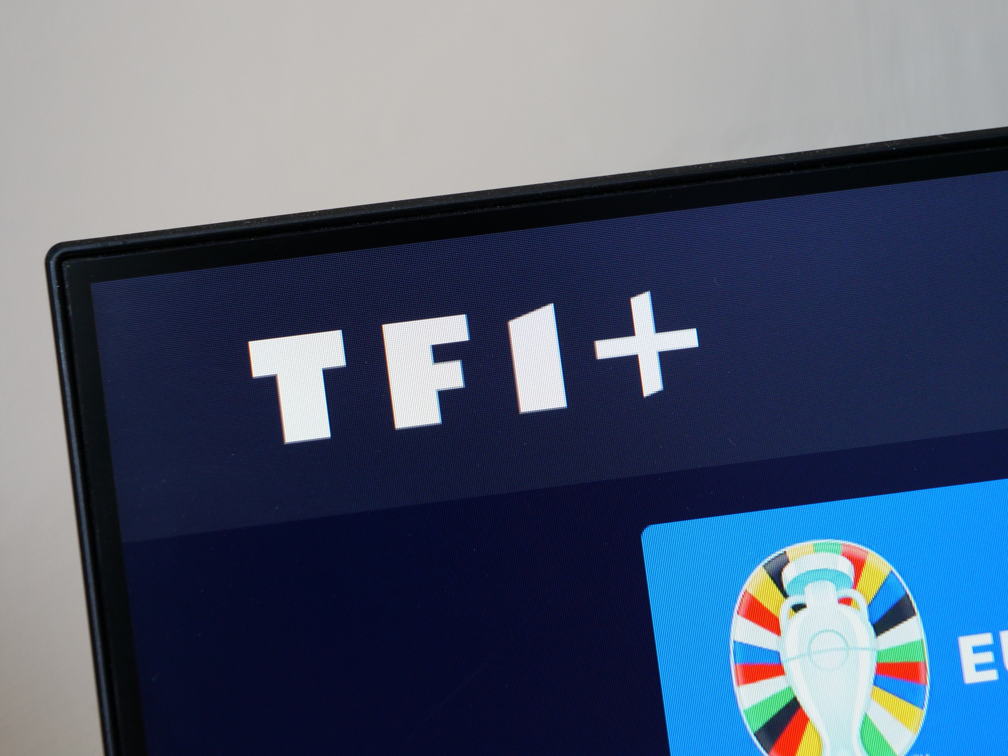 TF1 ataca duramente a YouTube, considerado un competidor desleal