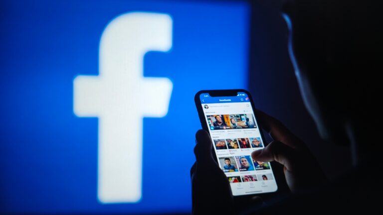 Un empleado de Meta logró descargar 30,000 fotos privadas de