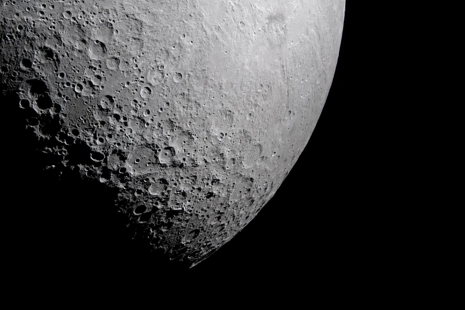 ¿Por qué la NASA autorizó los iPhone 17 Pro Max
