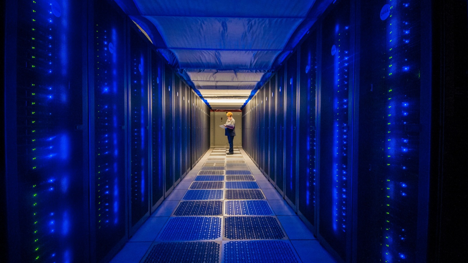 ¿Un hacker reclama el robo de 10 petabytes, ¿hay que