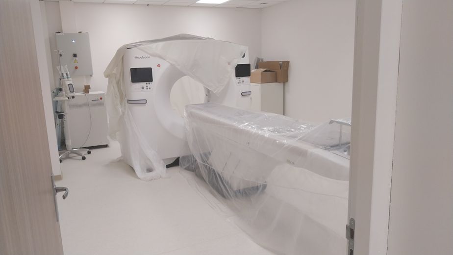 Equipamiento médico en el centro de imagenología médica
