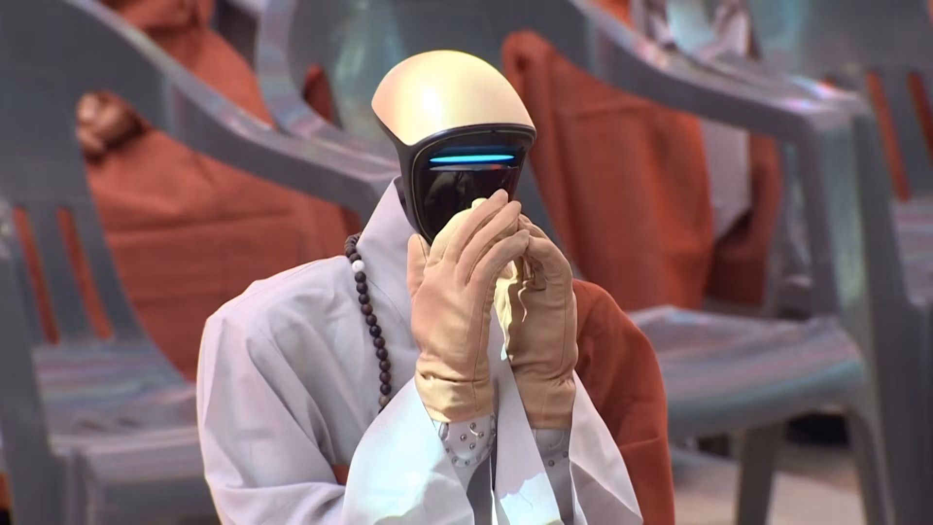 En Corea del Sur, este robot humanoide se convierte en