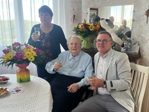 Flagnac. Jeannine Cabantous celebró su 100 cumpleaños