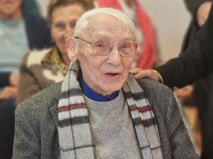 La ciudad rinde homenaje a su primer médico de familia