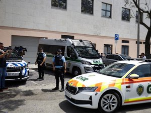 Niños abandonados en Portugal: los dos pequeños serán confiados a