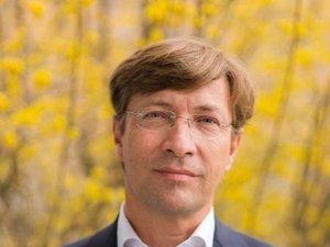 Hervé Hoppenot: un francoamericano al frente de Pierre Fabre SA