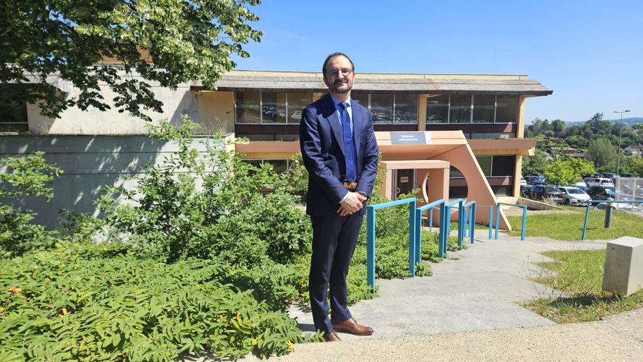 ENTRETIEN. "Más plazas en ambulatorio y un poco menos de