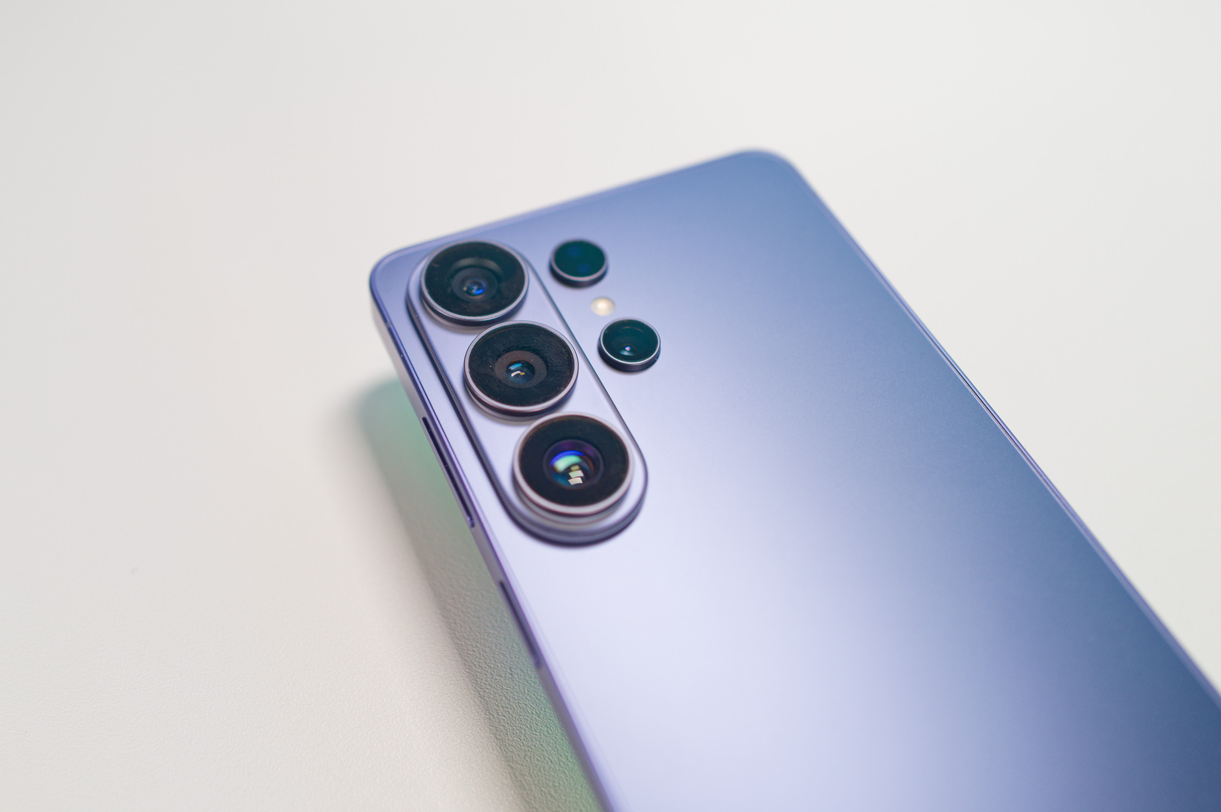 El Galaxy S27 Ultra podría perder un sensor de cámara…