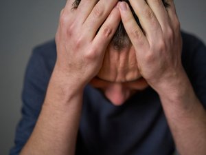 El ictus mnésique: ¡la memoria que flaquea y regresa!