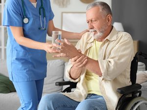 Enfermedad de Parkinson: cuidado con los efectos secundarios graves de