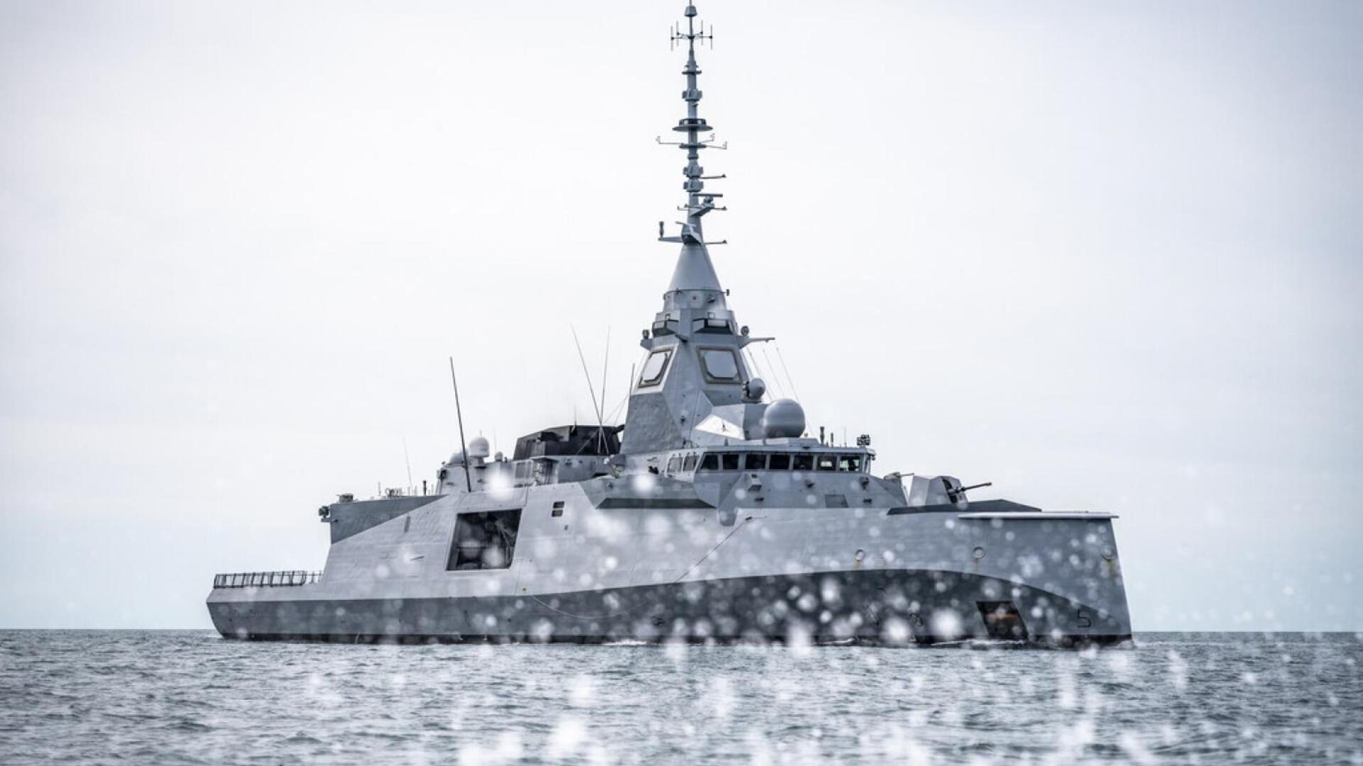 La fragata francesa de nueva generación, Amiral Ronarc'h, ya deja