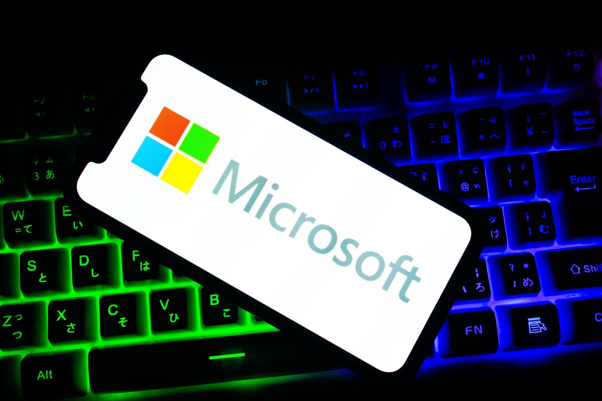Microsoft desmantela Fox Tempest, el servicio cibercriminal que transformaba malwares