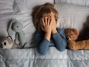Un “Café des parents” para finalmente recuperar el sueño con