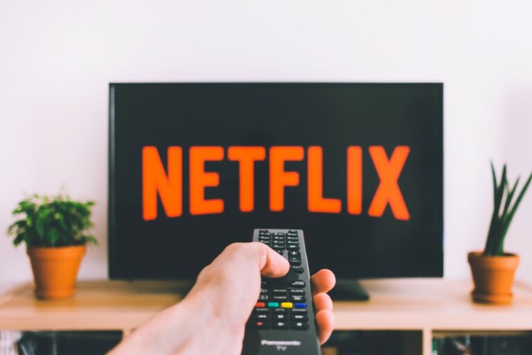 Ver Netflix con un VPN, ¿es legal y se puede