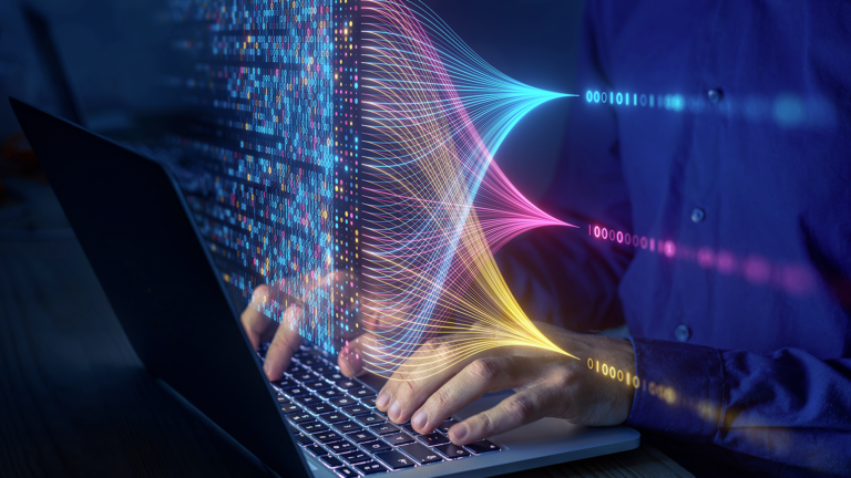 ¿A dónde van tus datos cuando usas ChatGPT o Gemini?