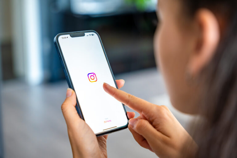 ¿Instagram finalmente señalará claramente los contenidos creados por IA? Una