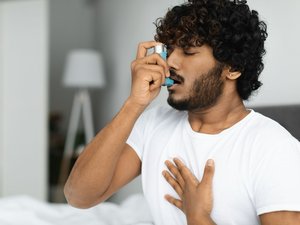 ¿Por qué el asma empeora por la noche?