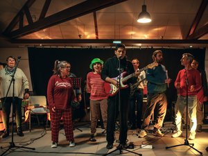 Rodez. Bajo todos los focos, los Squatteurs cantan su blues