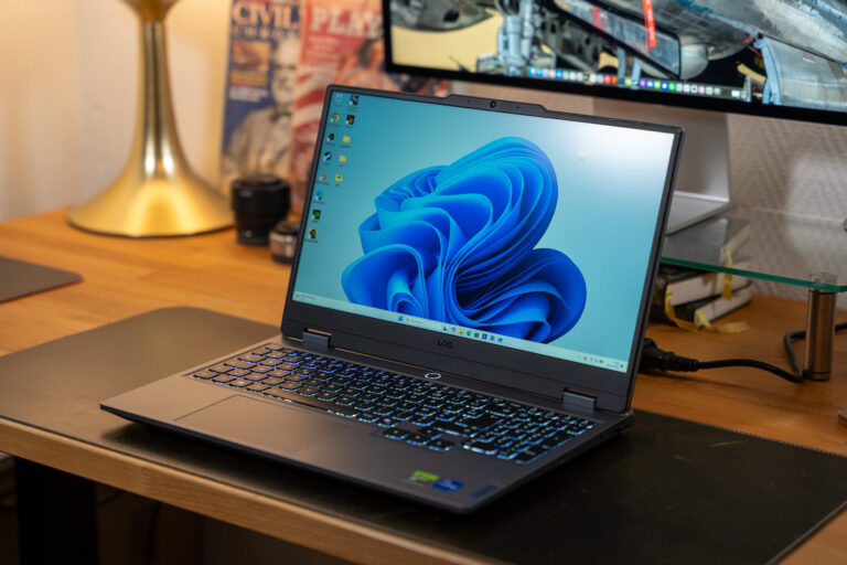 Lenovo LOQ 15i Gen 10: prueba del portátil gamer asequible