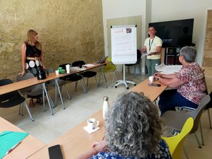 9,3 millones de franceses agotados en la sombra: esos "ayudantes"