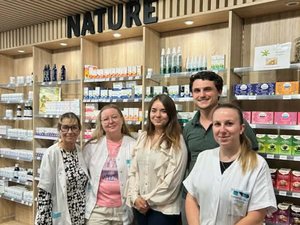 A los 26 y 27 años, retoman la farmacia de