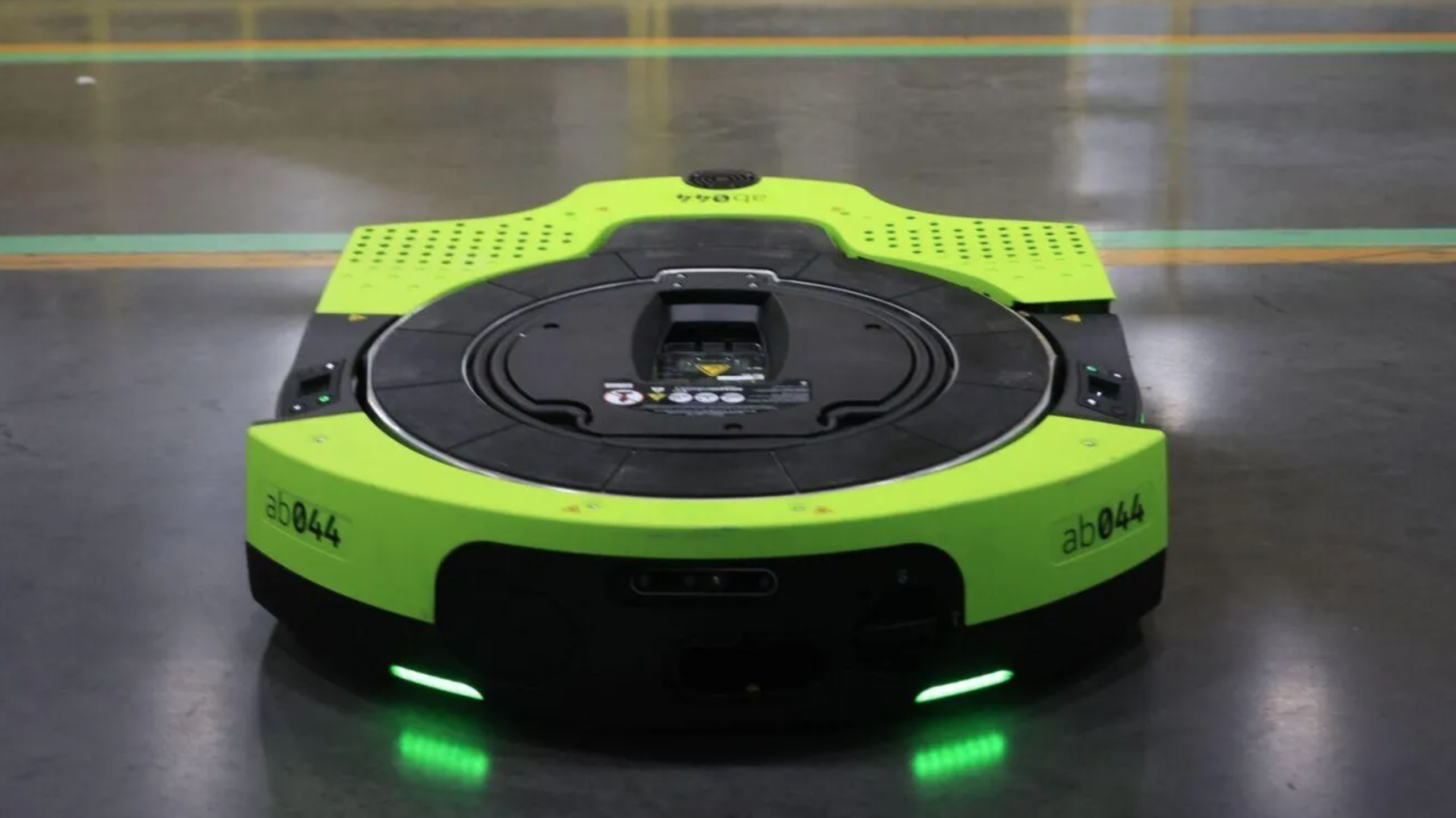Amazon desplegará en Europa robots que obedecen a órdenes... orales.