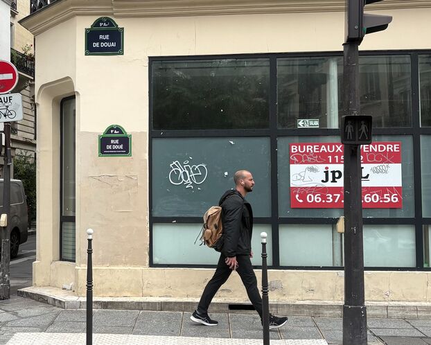 Paris (IXe), 2 juin 2026, La Rue de Douai devenu Rue de Doué en hommage au footballer Désiré Doué après la victoire de la Ligue des champions. LP/O.C.