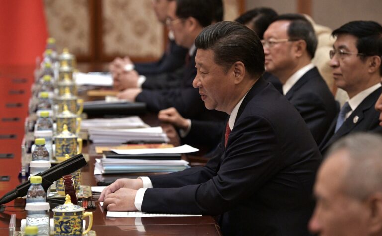 China detiene la exportación de un metal crítico hacia Japón,