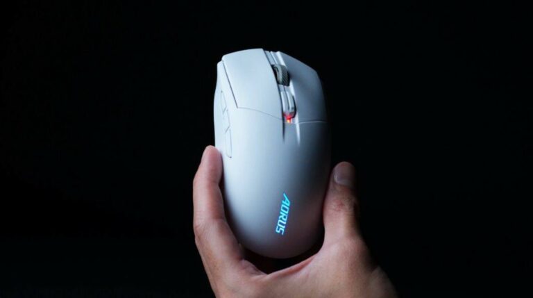 Clavier OLED, ratón 8 000 Hz: GIGABYTE potencia sus dispositivos
