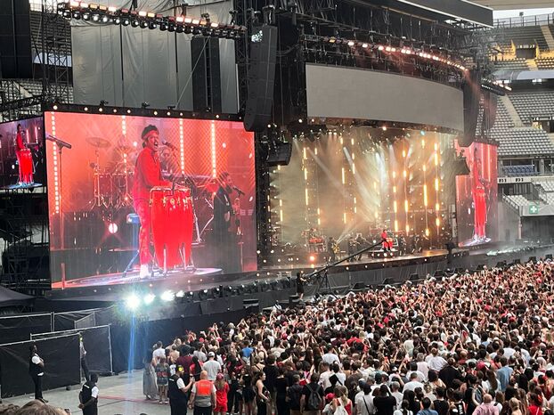 DIRECTO. Bruno Mars en concierto en el Stade de France: